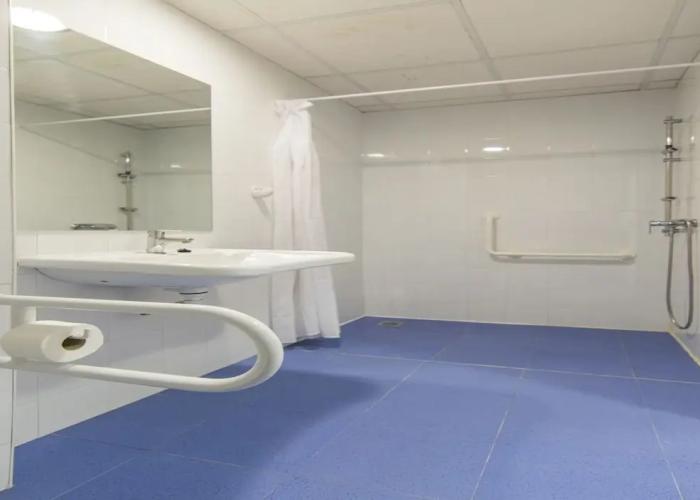 Albergue Inturjoven & Jaen - Hostel