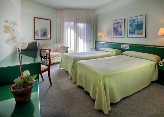 Hotel Rey Sancho Ramirez