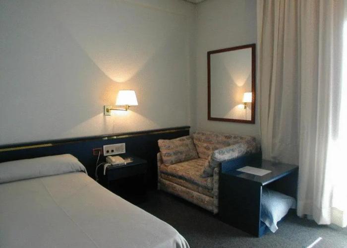 Hotel Rey Sancho Ramirez
