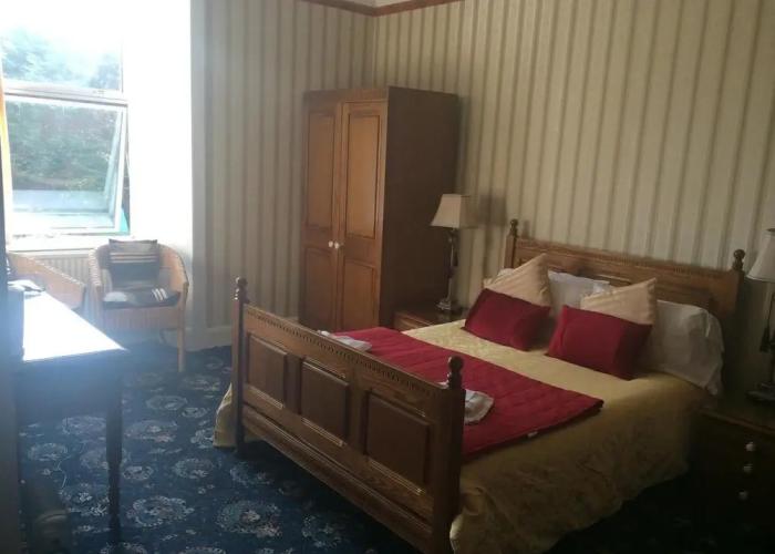 Broom Lodge