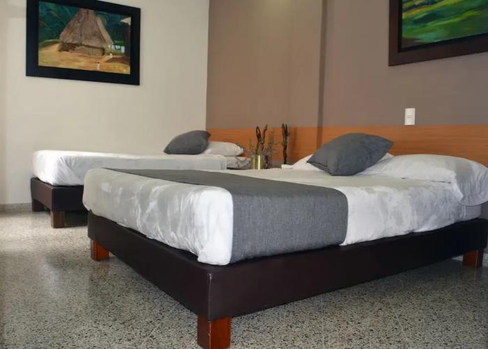 Hotel  Oasis
