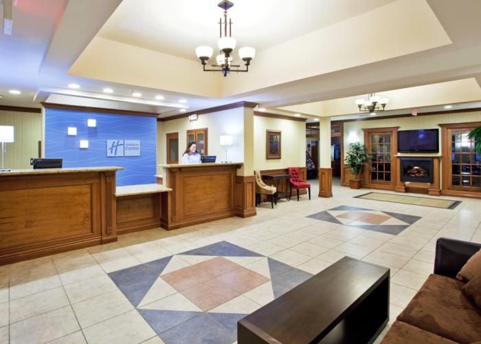 Holiday Inn Express & Suites Howell by IHG