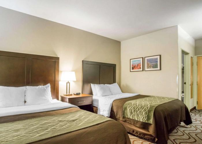 Comfort Inn & Suites