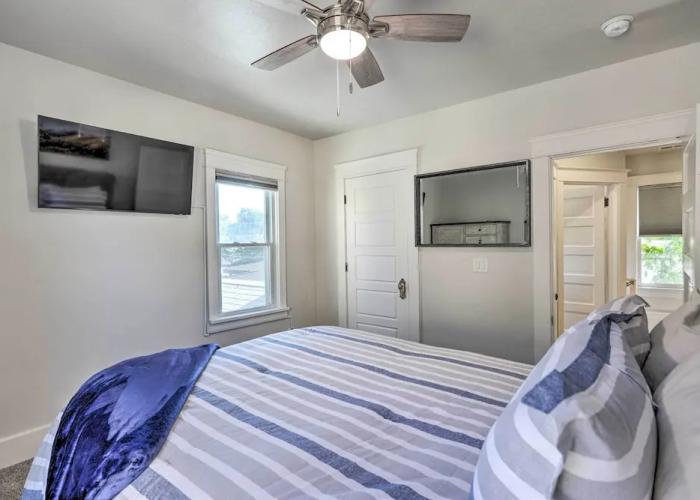 Charming Downtown Fruita Home: Hike & Explore