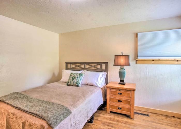 Well-appointed Fruita Townhome: Hike & Bike Nearby