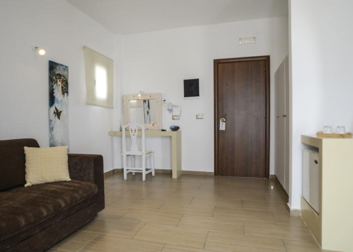 Hotel Omiros