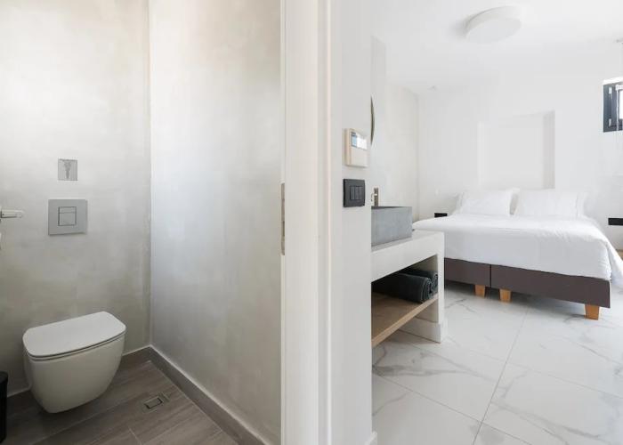 Karat Suites