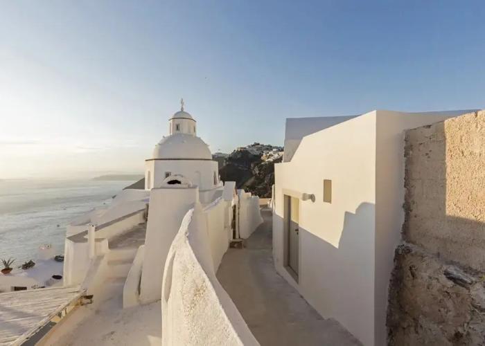 Aesthesis Boutique Villas Fira