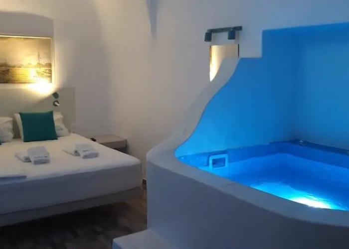 Church & Cave - Santorini Private Residences