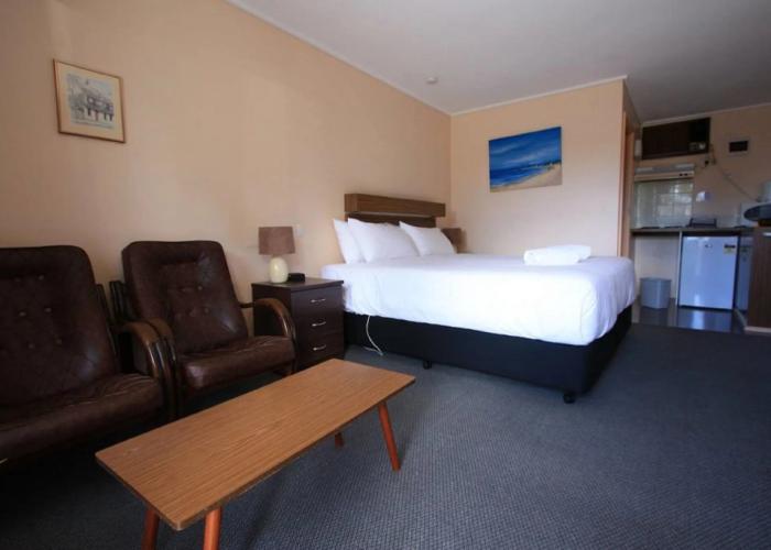 Eden Motel
