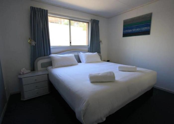 Eden Motel