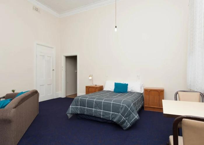 Riverina Hotel