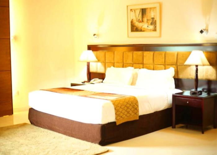 The Avenue Hotel and Suites
