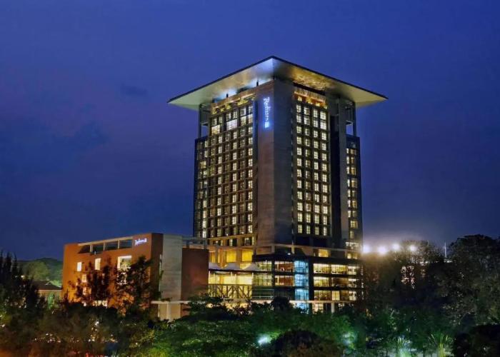 Radisson Blu Chattogram Bay View Hotel
