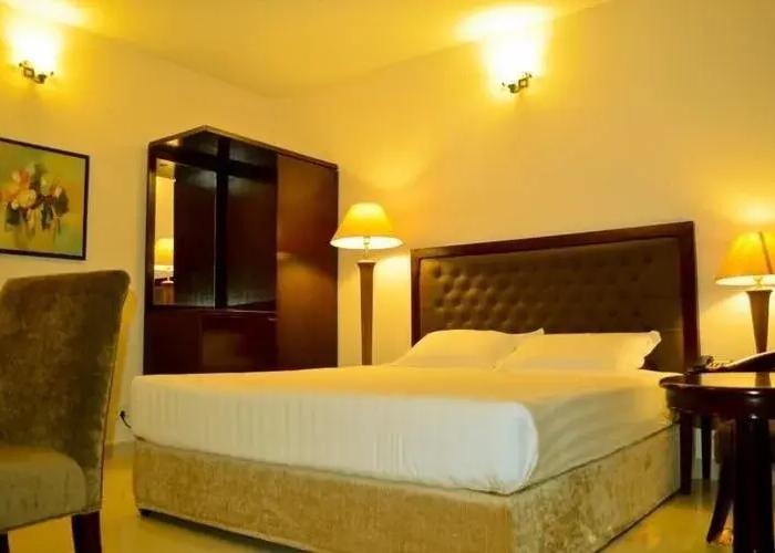 Aristos Boutique Hotel