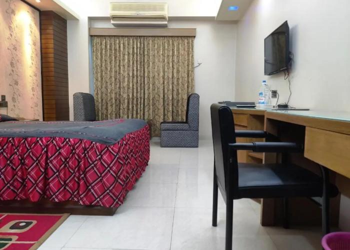 Asian SR Hotel