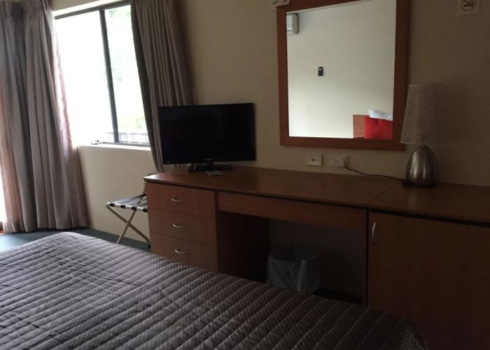 Peninsula Nelson Bay Motel and Serviced Apartments