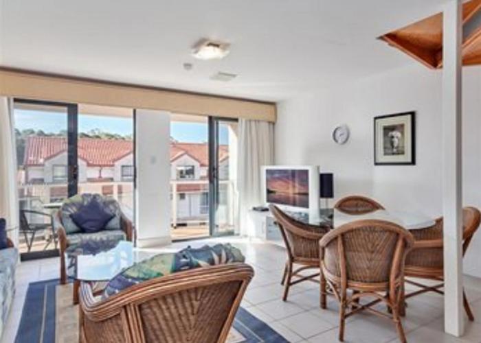 Nelson Bay Breeze Holiday Apartments