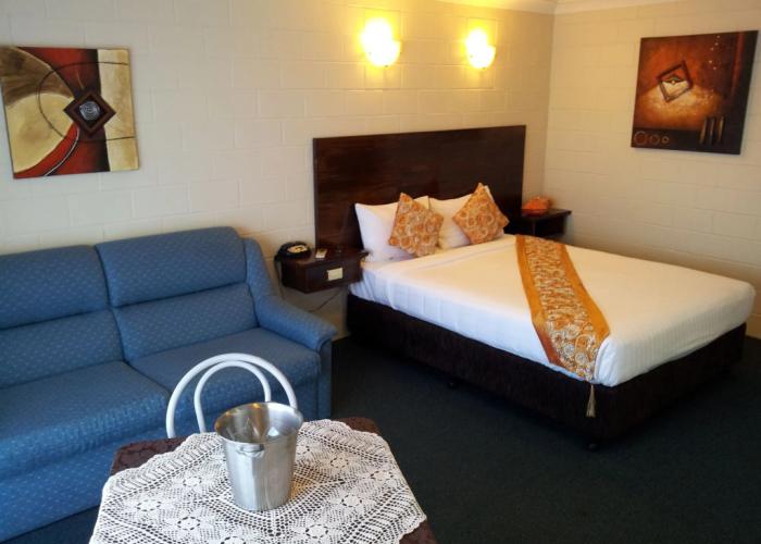 Admiral Nelson Motor Inn