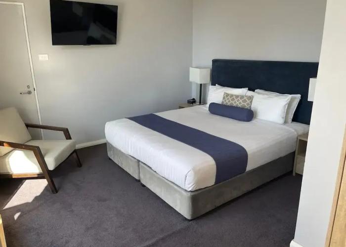Seabreeze Hotel