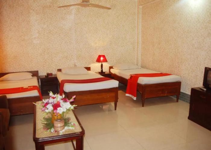 Hotel Swiss Garden International