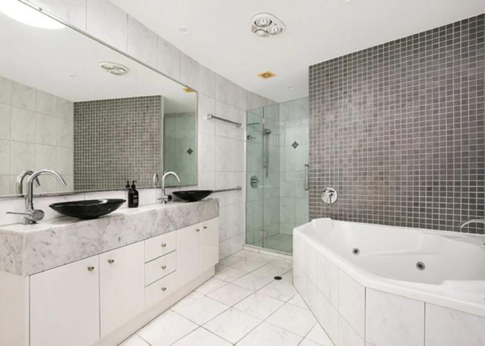 Meridian Alex Beach Apartments