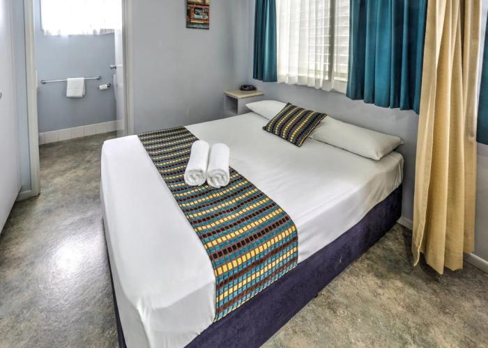 Alex Beach Cabins