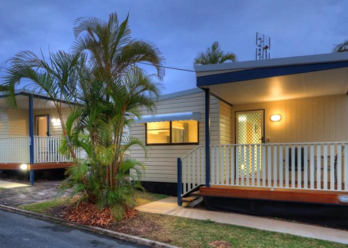 Alex Beach Cabins