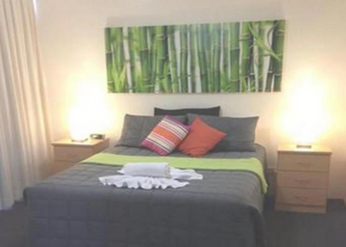 Mylos Holiday Apartments