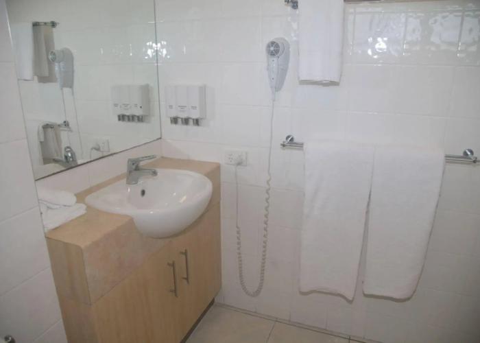Cannonvale Reef Gateway Hotel