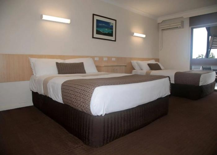 Cannonvale Reef Gateway Hotel