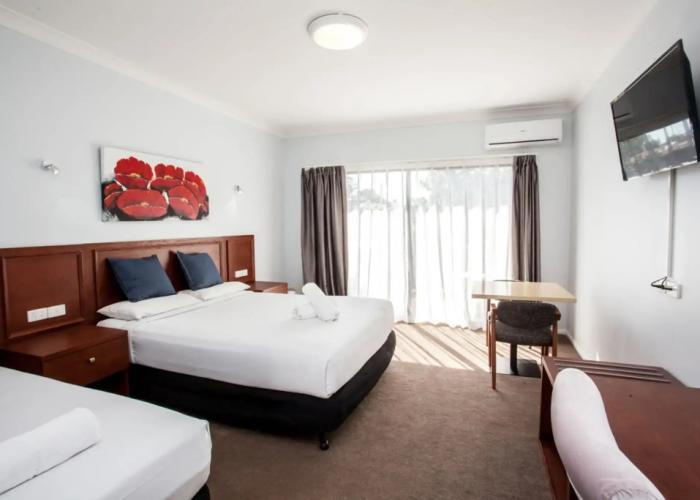 Springwood Motor Inn