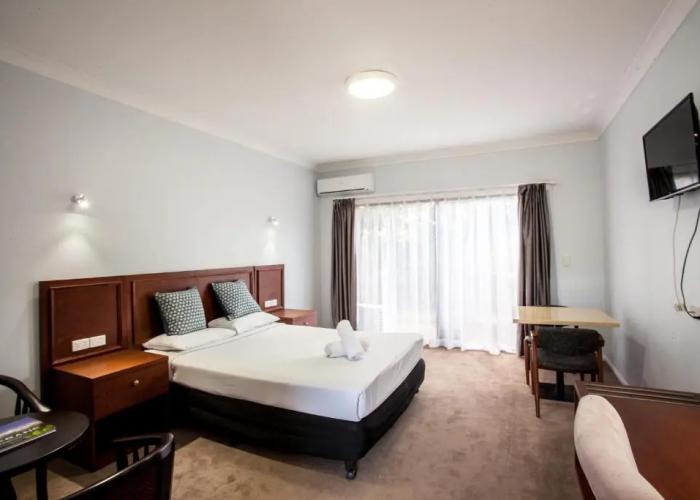 Springwood Motor Inn