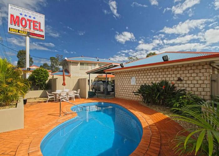 Browns Plains Motor Inn