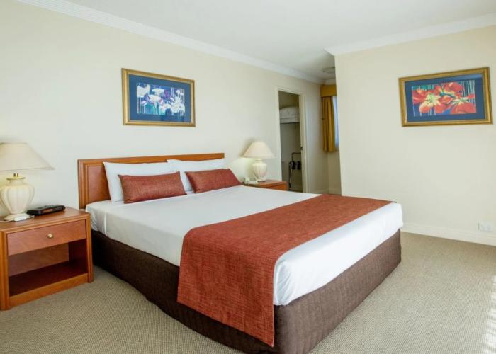 Springwood Tower Apartment Hotel