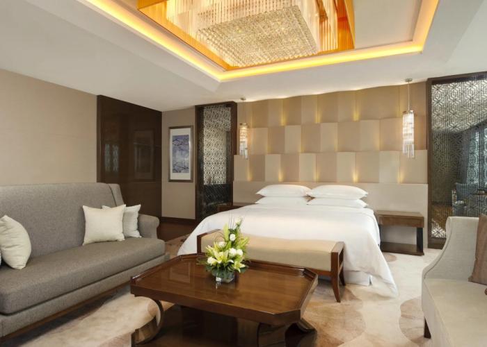 Sheraton Changchun Jingyuetan Hotel