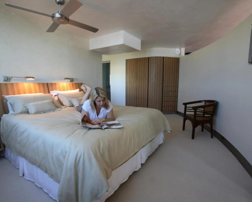 фото Peninsular Beachfront Resort