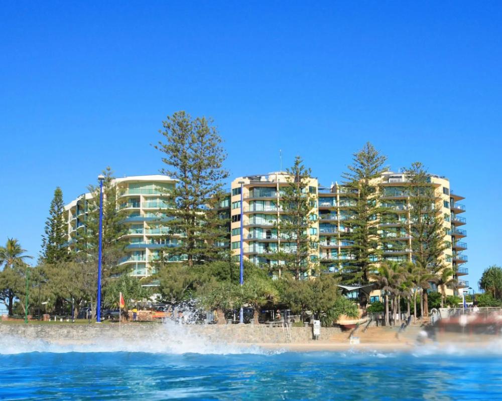фото Peninsular Beachfront Resort