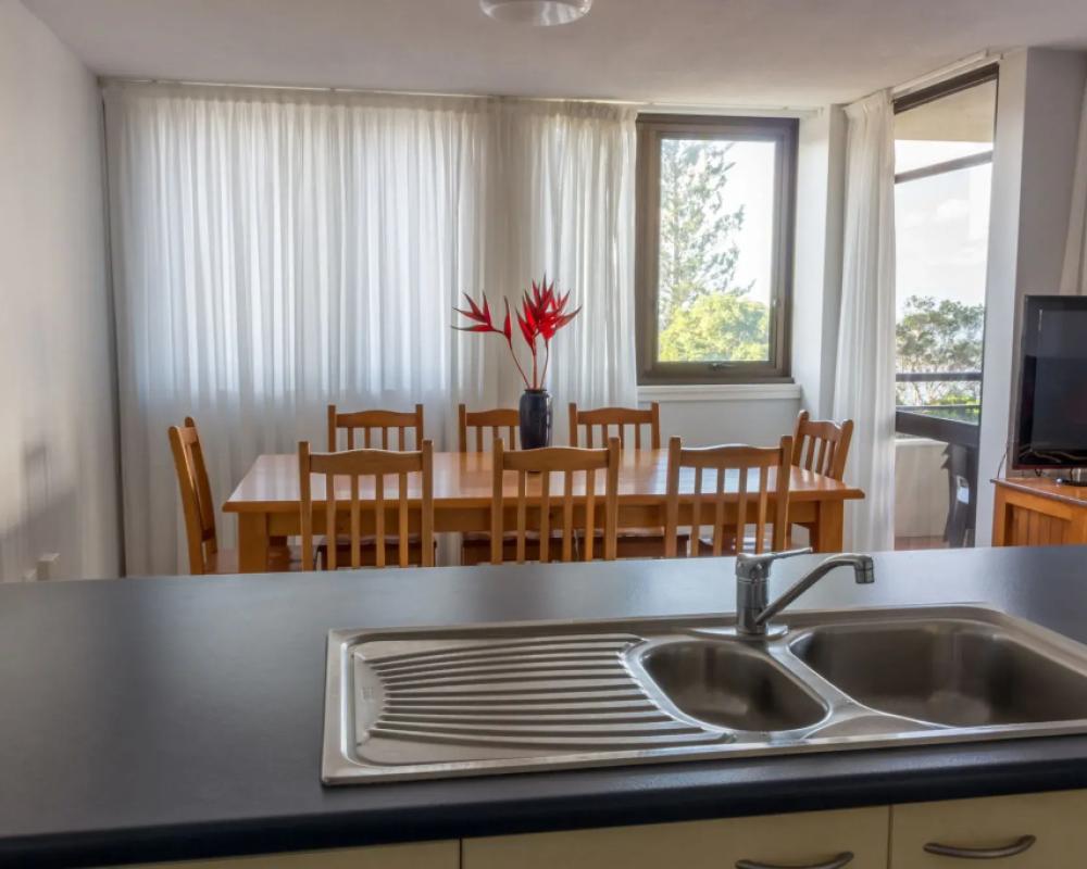 фото Windward Apartments