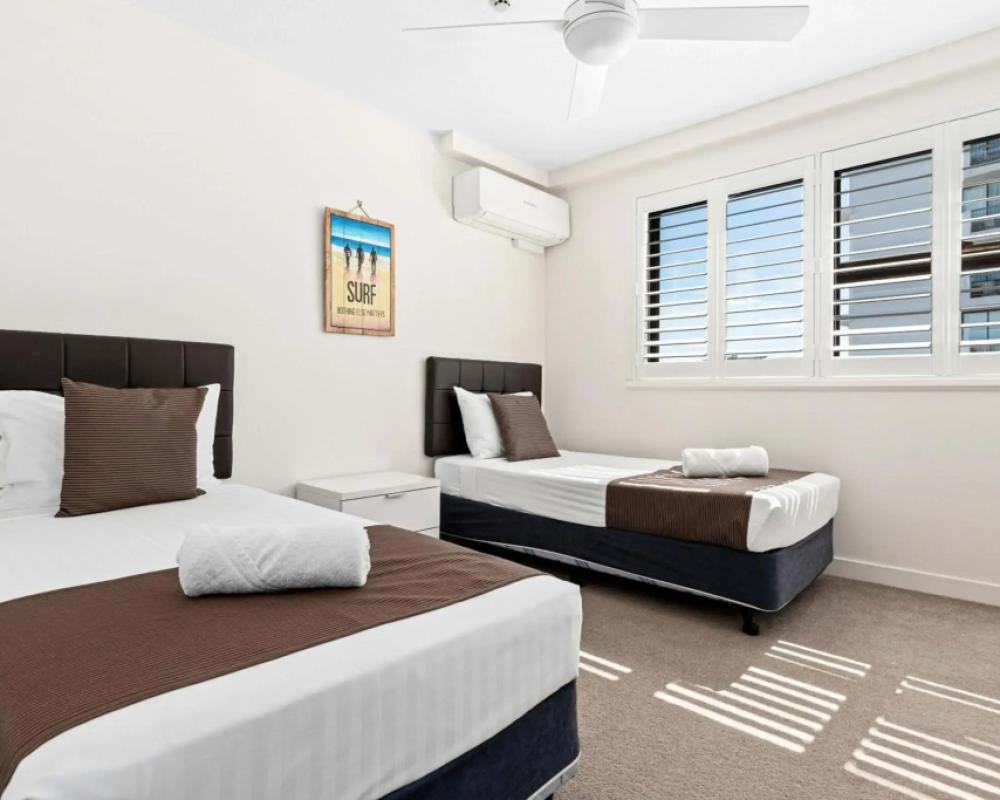 фото Windward Apartments