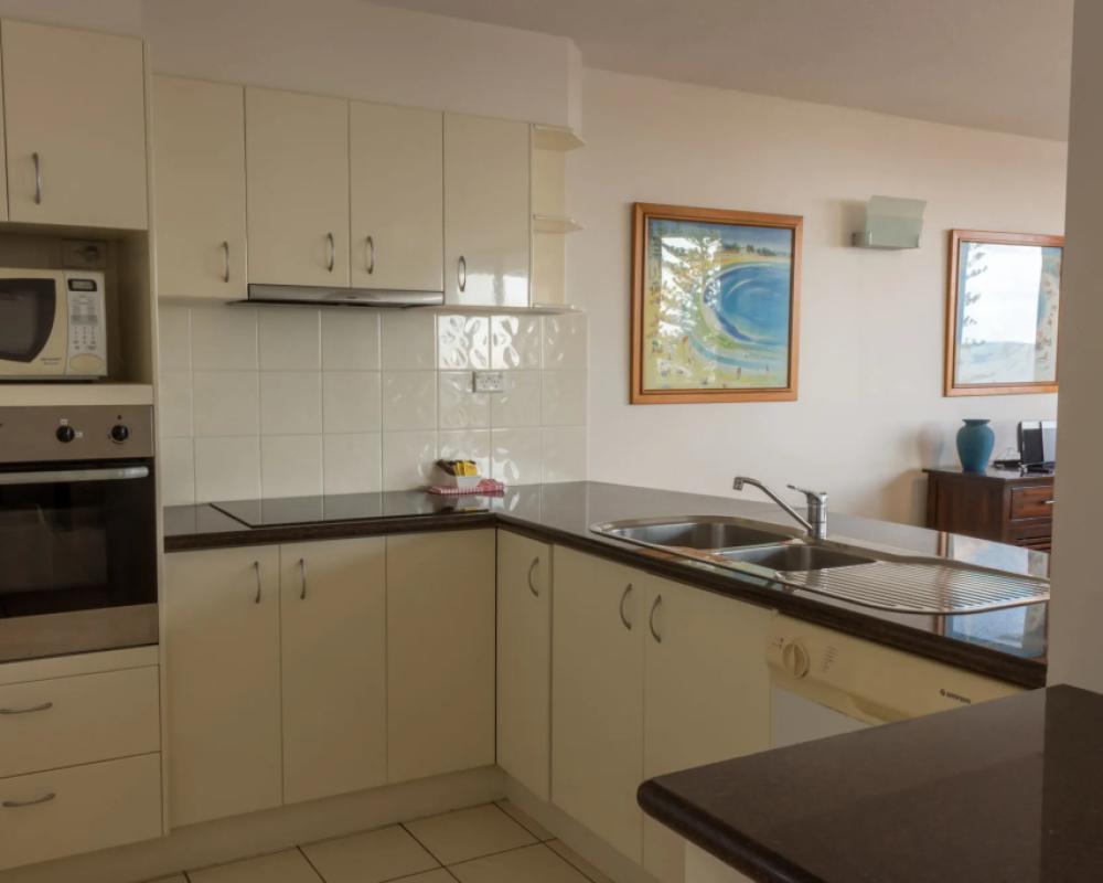 фото Windward Apartments
