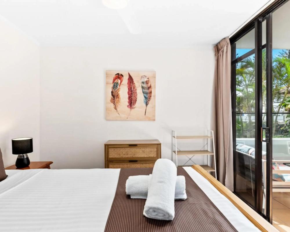 фото Windward Apartments