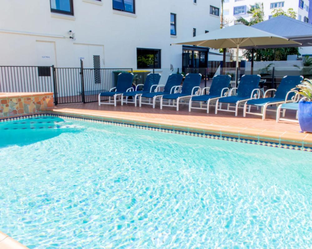 фото Windward Apartments