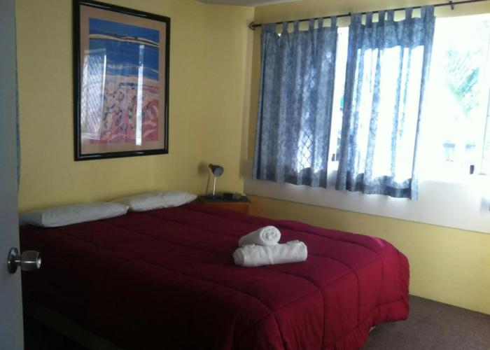 Bayviews & Harbourview Holiday Apartments