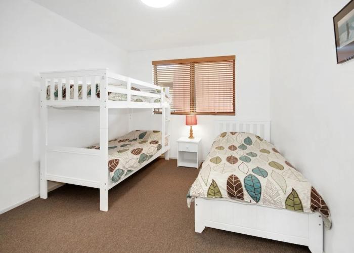 Lahaina Apartments