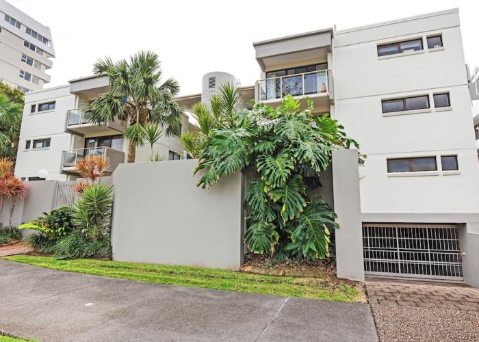 Lahaina Apartments