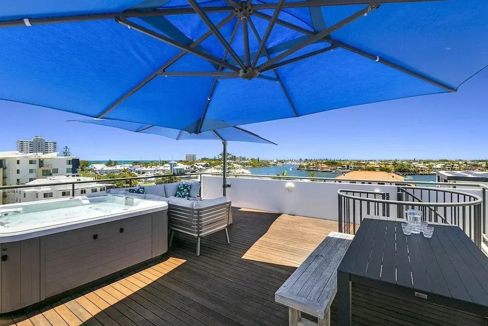 фото Incredible Beach Side Penthouse
