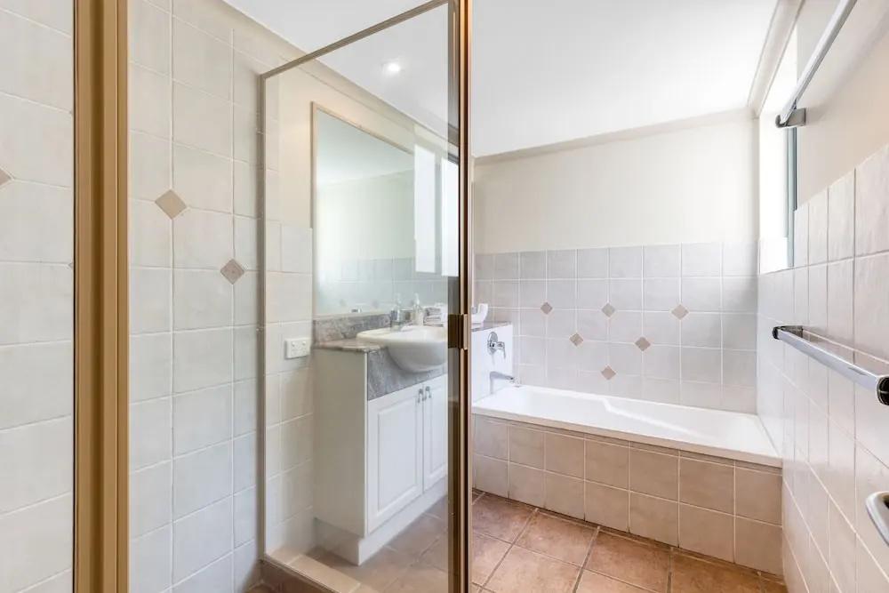 фото Riverdance Apt 6