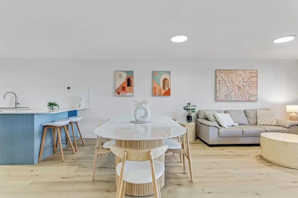 фото Riverdance Apt 6