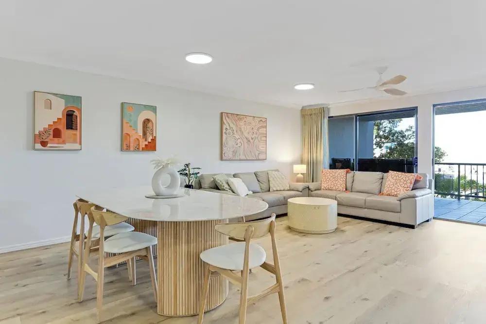 фото Riverdance Apt 6